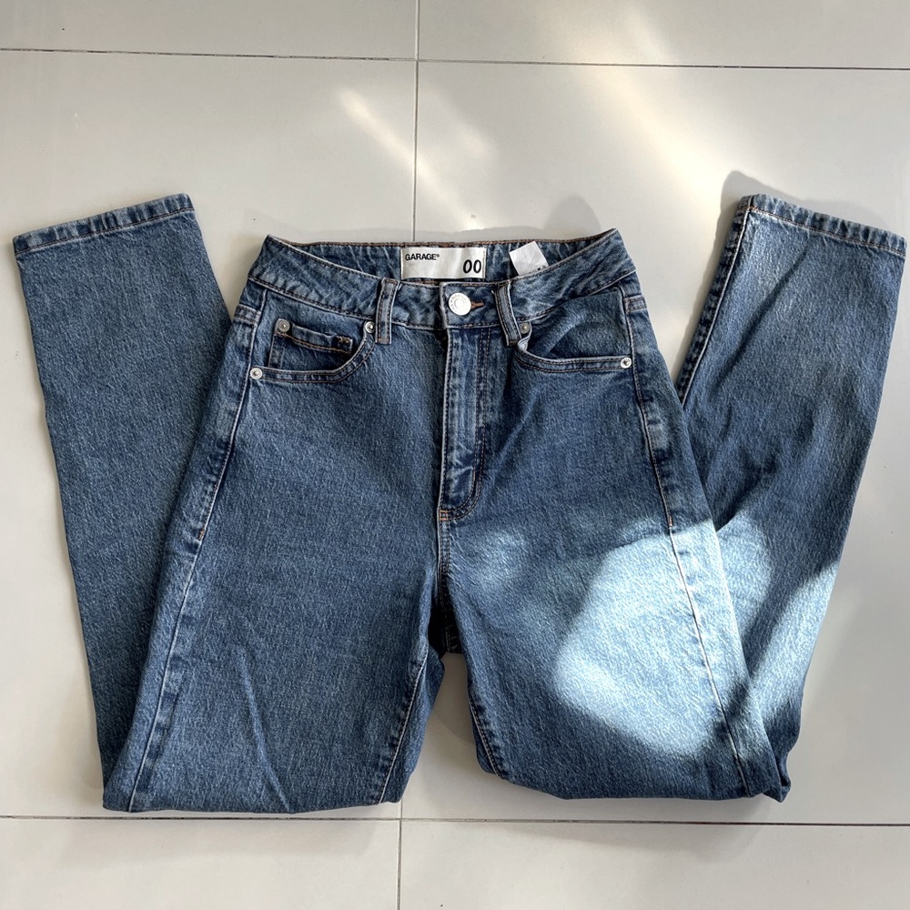Garage size 00 jeans